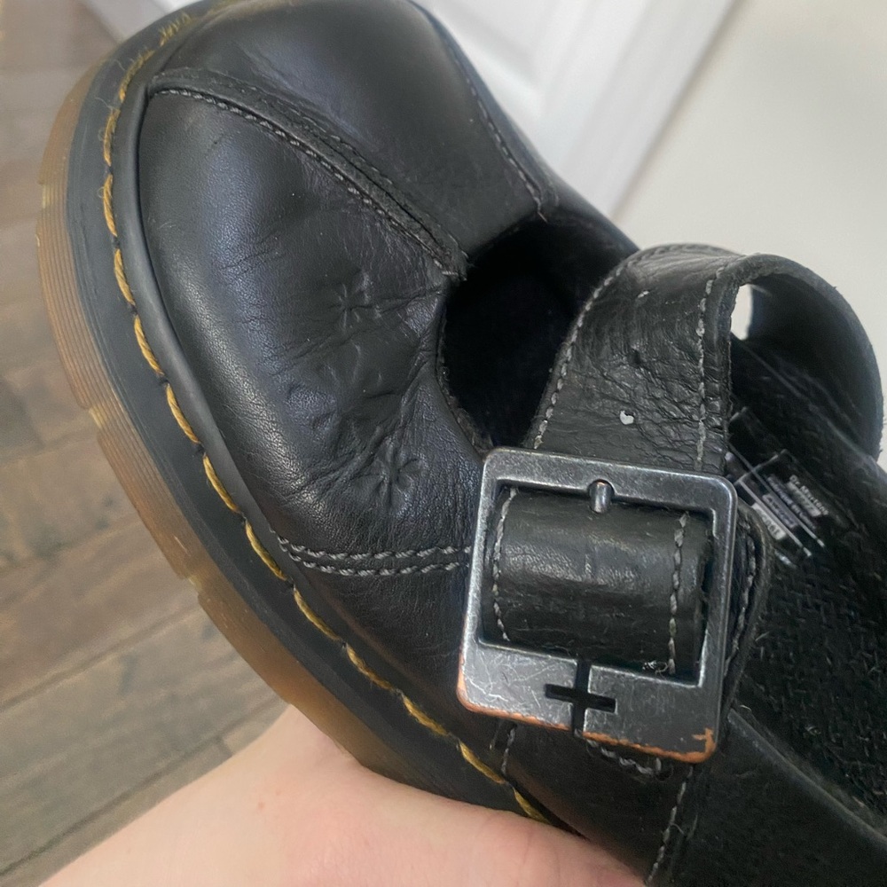 Dr. Marten Daisy Mary Janes - Picture 6 of 8